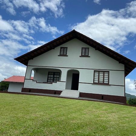 Casa Colonial Em Rio Dos Cedros Villa Exterior photo